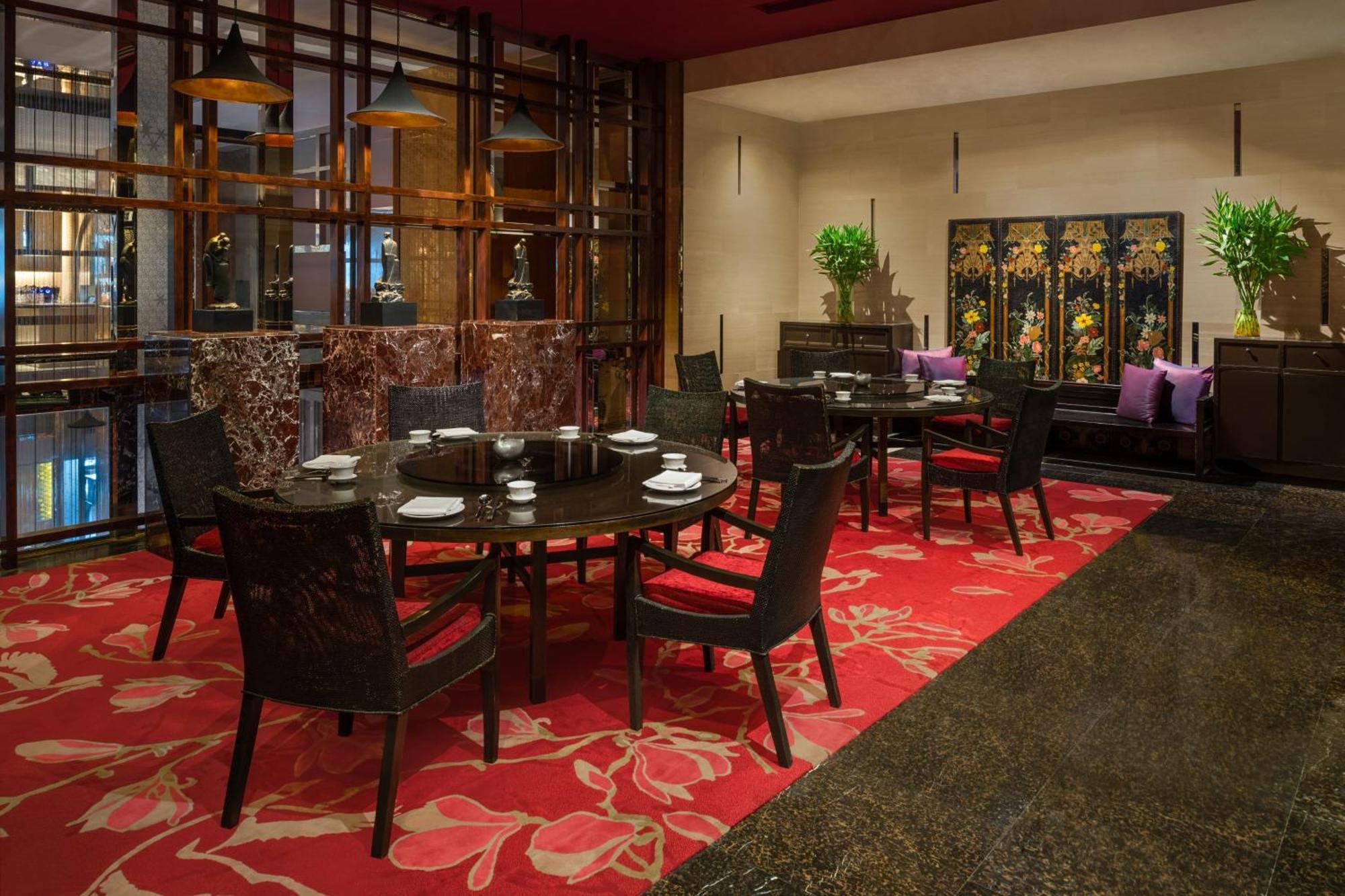 Renaissance Bangkok Ratchaprasong Hotel Exterior photo